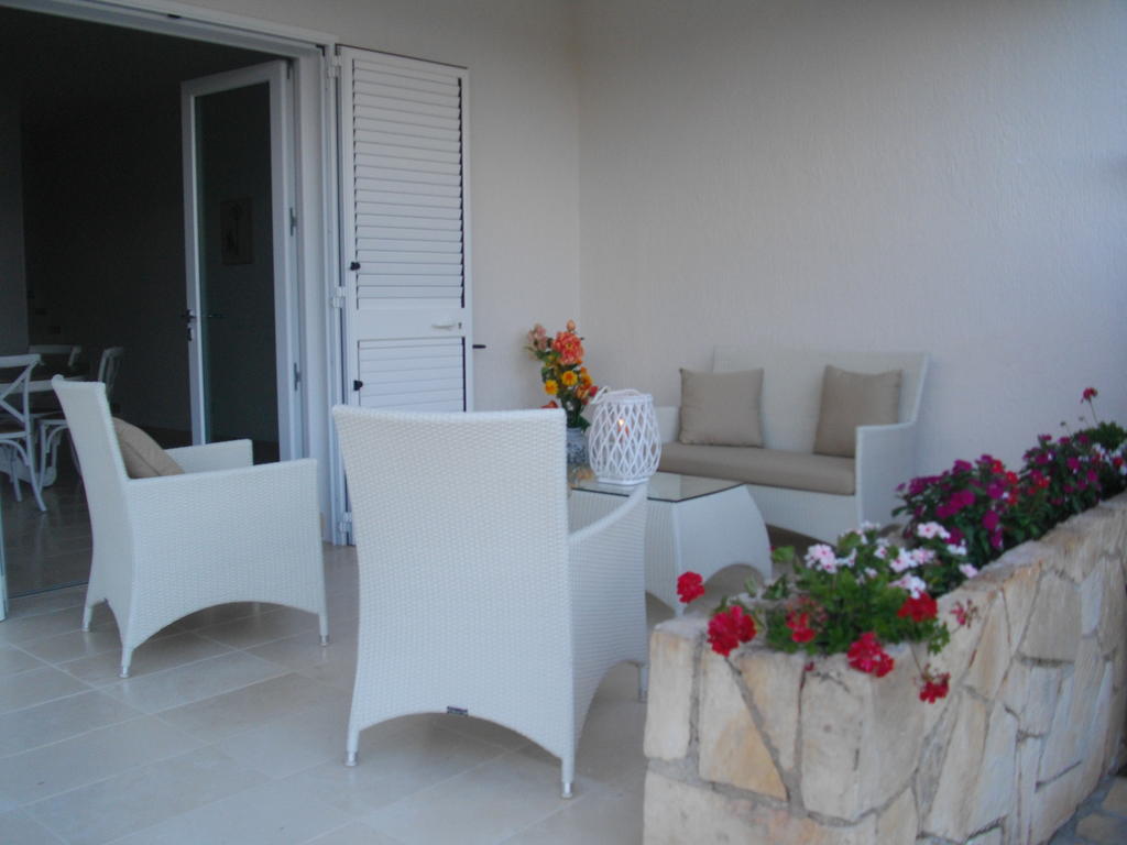 B&B Villa Cinzia Torre Santa Sabina Exteriör bild