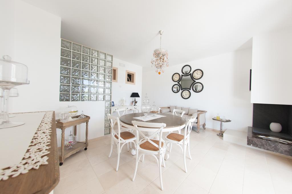 B&B Villa Cinzia Torre Santa Sabina Exteriör bild