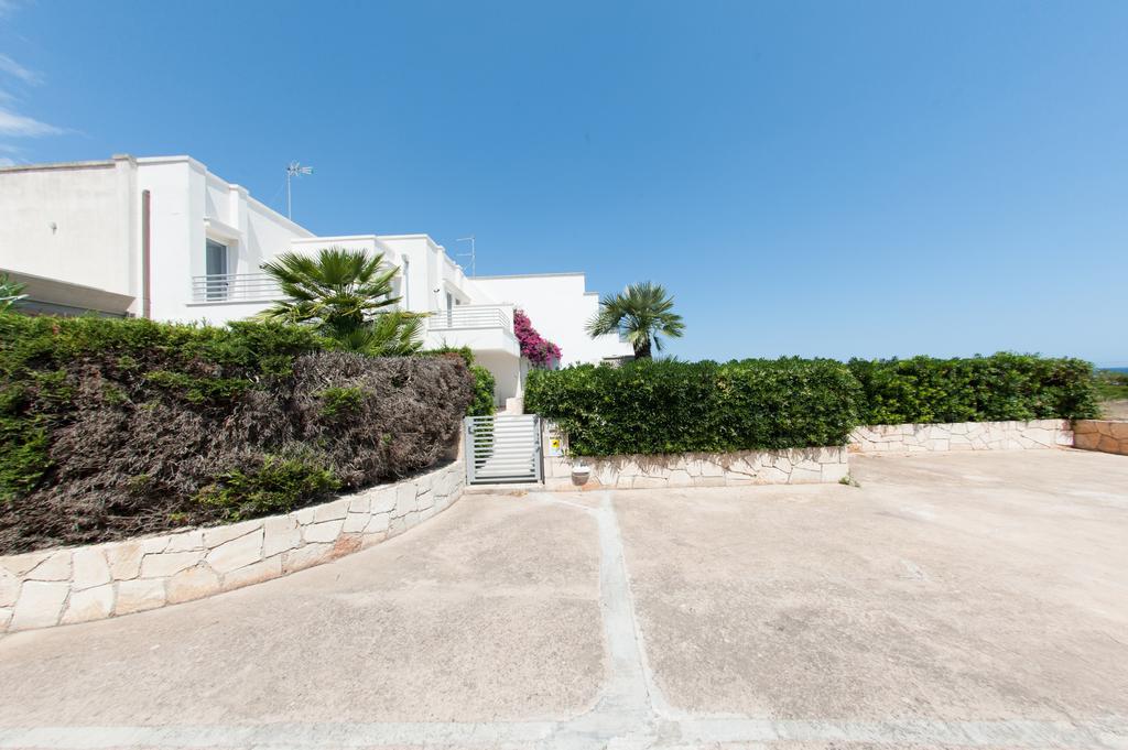 B&B Villa Cinzia Torre Santa Sabina Exteriör bild